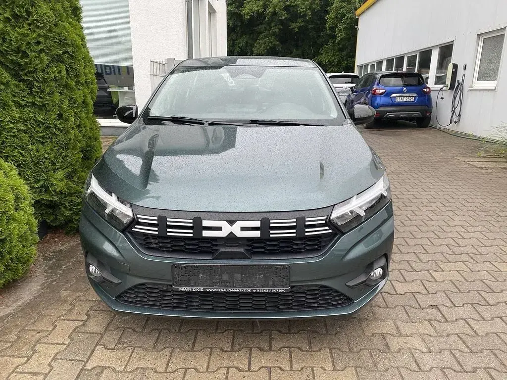 Gebraucht Dacia Sandero Journey 101 PS (74 kW) 2024 Zedergrün Limousine