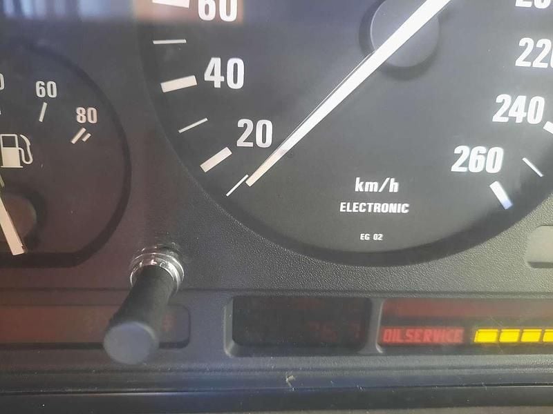 Second-hand BMW 525 192 CP (141 kW) 1994 Roșu Break