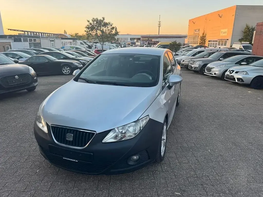 Second-hand Seat Ibiza Reference 69 CP (50 kW) 2010 Berlinǎ