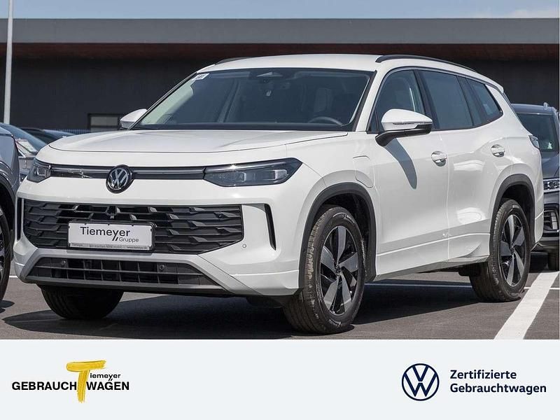 Pure white Neu 2025 VW Tayron Life SUV | 44.690 € (Superpreis) - Bild 1/4