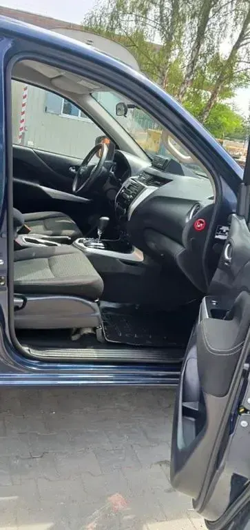 Gebraucht Nissan Navara Acenta 190 PS (139 kW) 2018 Blau Pickup