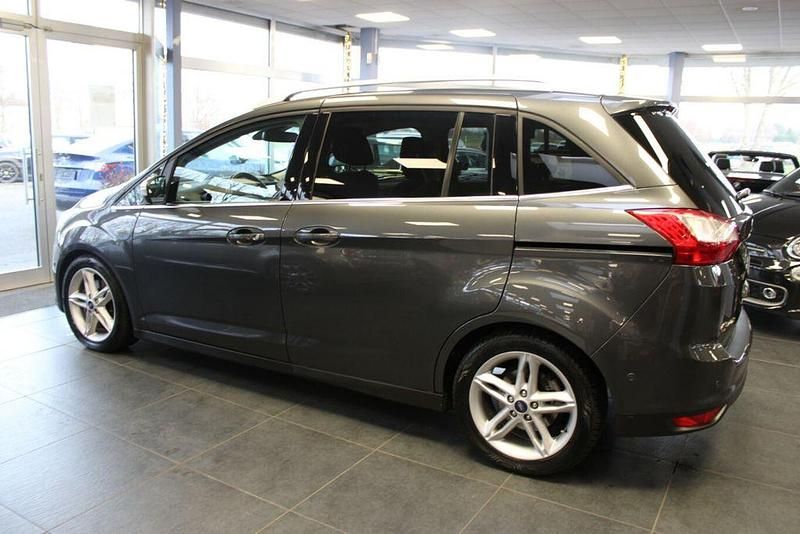 Gebraucht Ford Grand C-Max Titanium 125 PS (91 kW) 2017 Magnetic grau metallic Van / Kleinbus