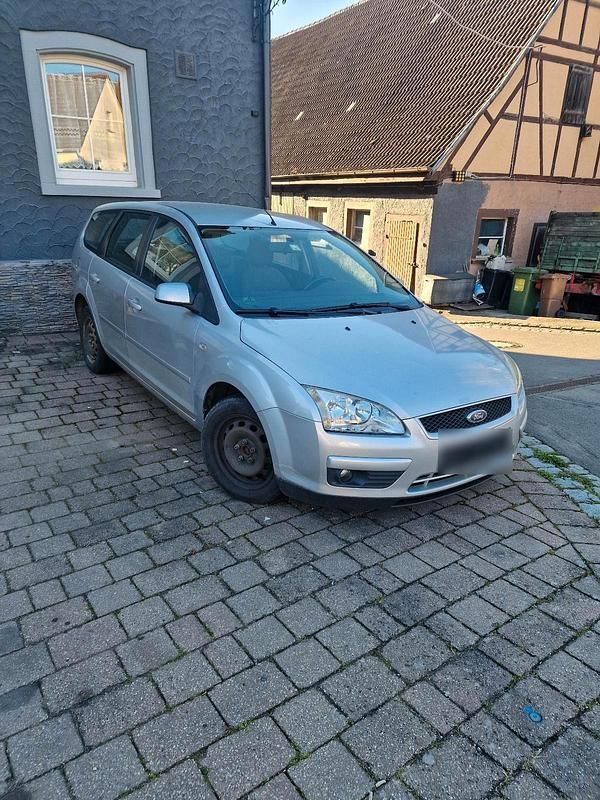 Gebraucht Ford Focus 102 PS (75 kW) 2007 Kombi