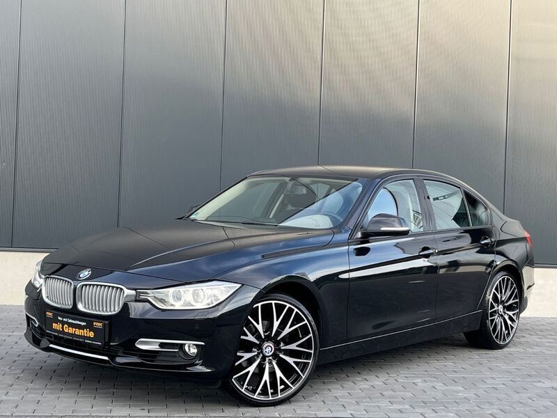 Schwarz Gebraucht 2012 BMW 320 Sport Line Limousine | 13.999 € (Fairer Preis) - Bild 1/4
