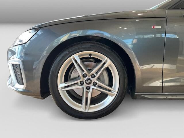 Gebraucht Audi A4 S-Line 204 PS (150 kW) 2022 Daytonagrau perleffekt Kombi