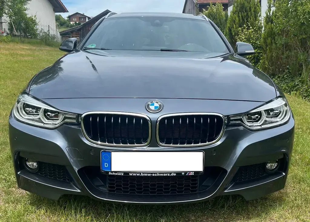 Gebraucht BMW 330 M Sport 252 PS (185 kW) 2016 Silber Kombi