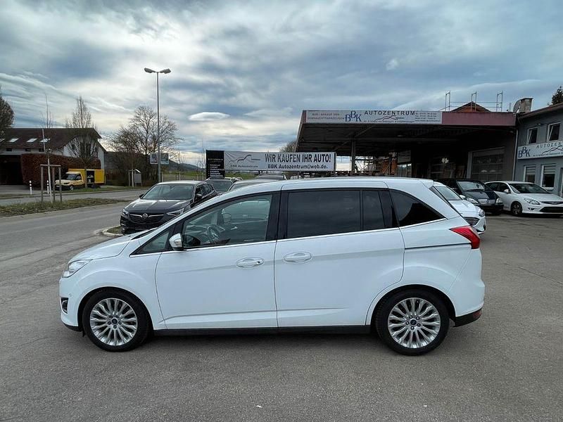 Gebraucht Ford Grand C-Max Titanium 140 PS (102 kW) 2013 Weiß Van / Kleinbus