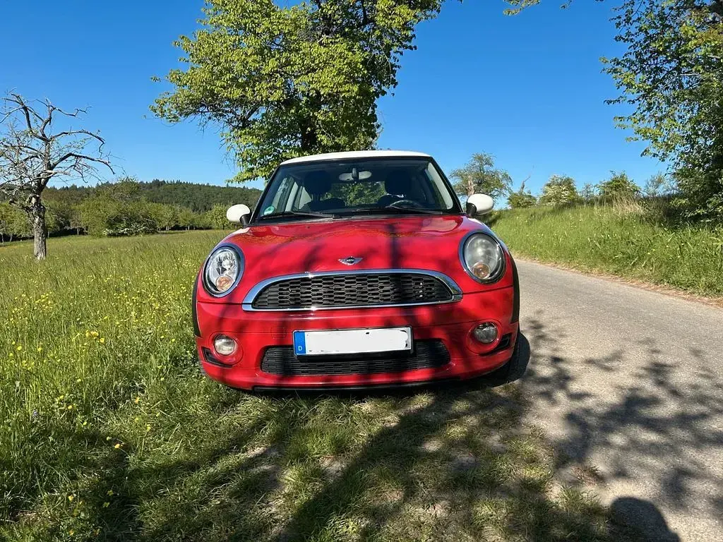 Używany Mini Cooper 120 KM (88 kW) 2008 Czerwony Hatchback