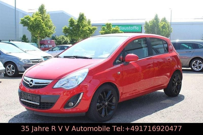 Rot Gebraucht 2011 Opel Corsa Color Edition Kleinwagen | 3.990 € (Guter Preis) - Bild 1/4