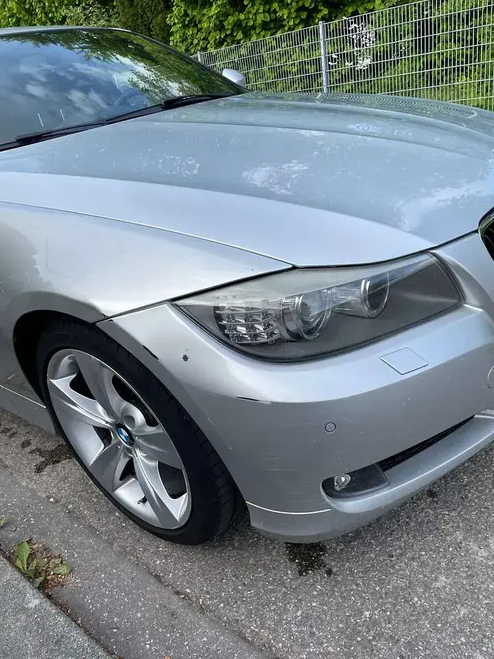 Gebraucht BMW 320 184 PS (135 kW) 2011 Silber Kombi