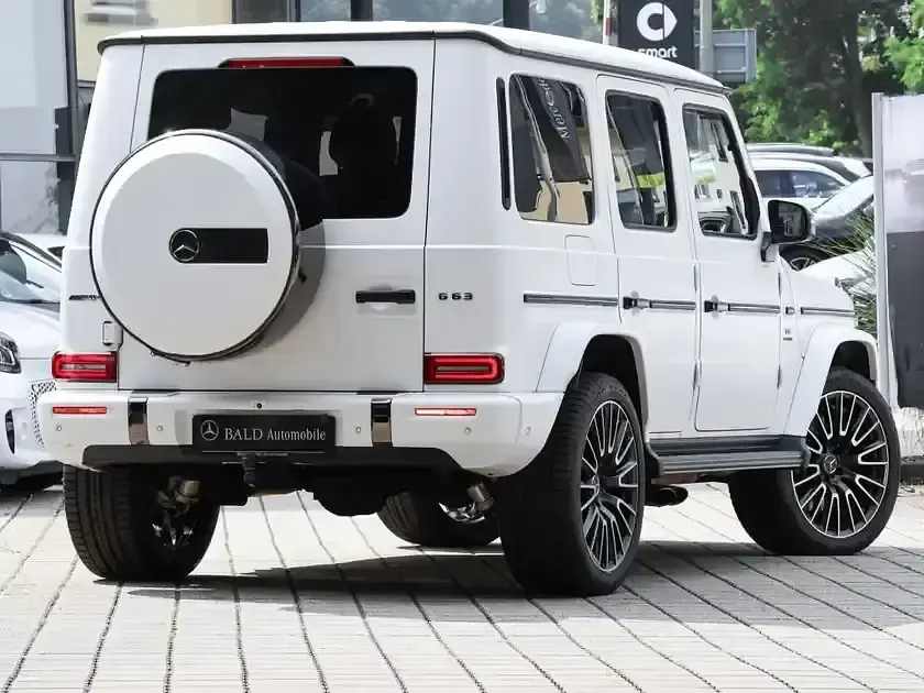 Gebraucht Mercedes G63 AMG AMG 585 PS (430 kW) 2025 Weiss manufaktur opalithweiß m SUV