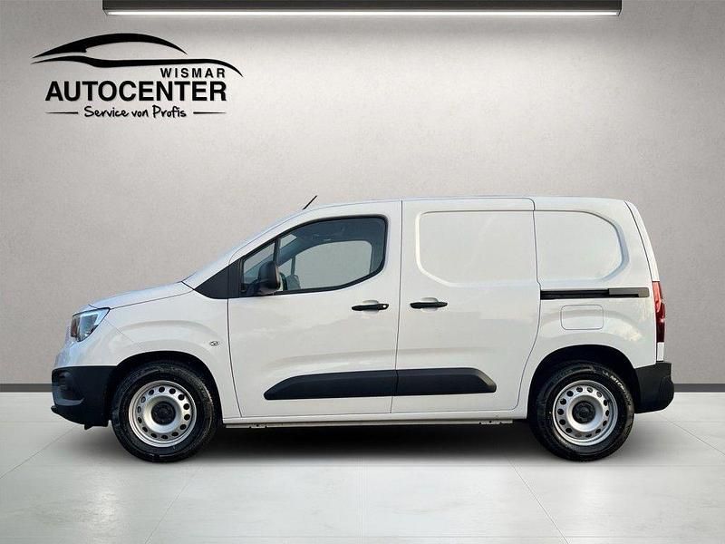 Neu Opel Combo-e Life Edition 100 kW (136 PS) 2025