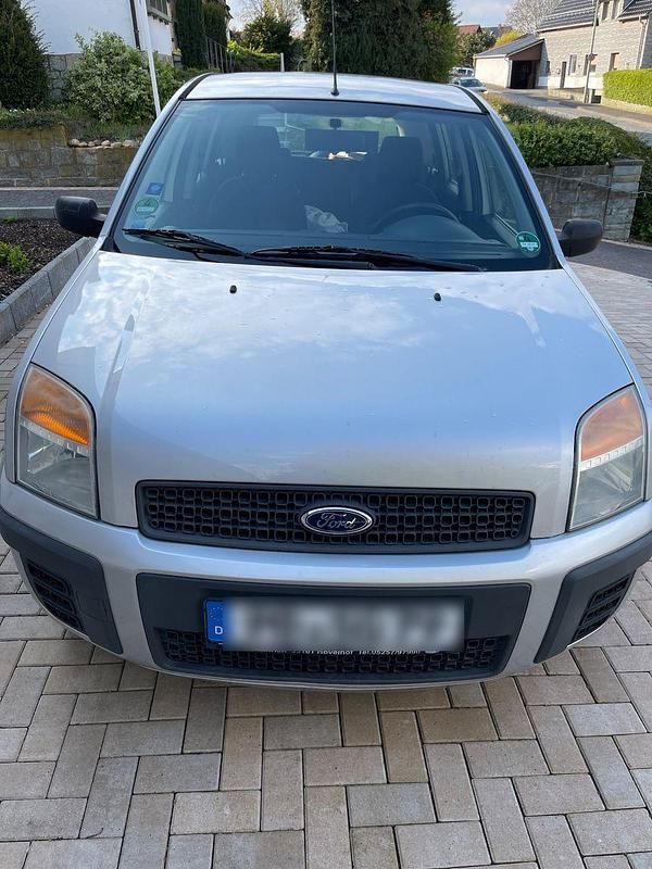 Gebraucht Ford Fusion Ambiente 75 PS (55 kW) 2006 Silber Kombi