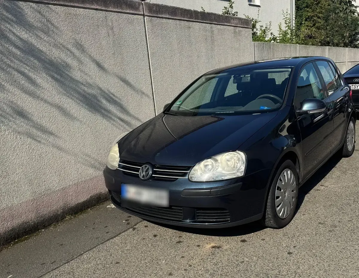 Gebraucht VW Golf IV Highline 101 PS (74 kW) 2004 Grau Limousine