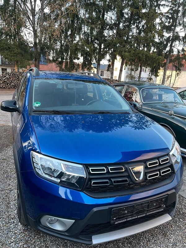 Gebraucht Dacia Logan MCV Stepway 101 PS (74 kW) 2020 Blau Kombi