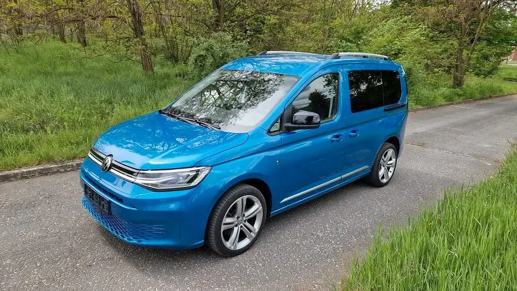 Gebraucht VW Caddy Highline 114 PS (83 kW) 2021 Blau Van / Kleinbus