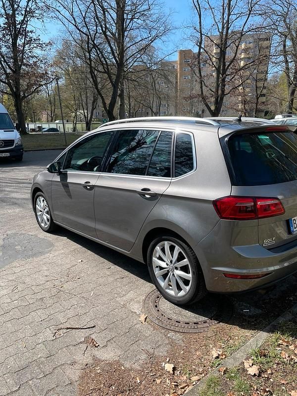 Grau Gebraucht 2014 VW Golf VII Limousine | 12.500 € (Etwas zu teuer) - Bild 1/4