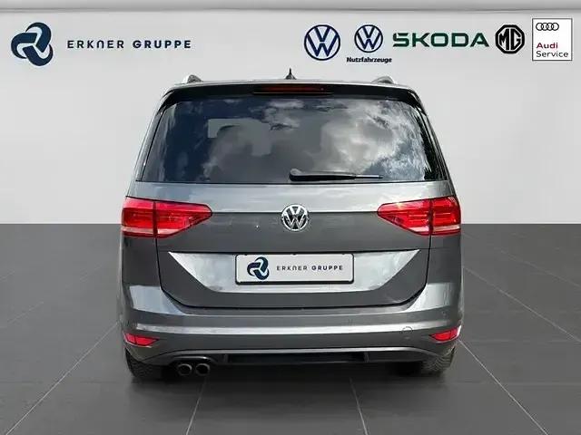 Gebraucht VW Touran Sound 150 PS (110 kW) 2017 Grau Van / Kleinbus