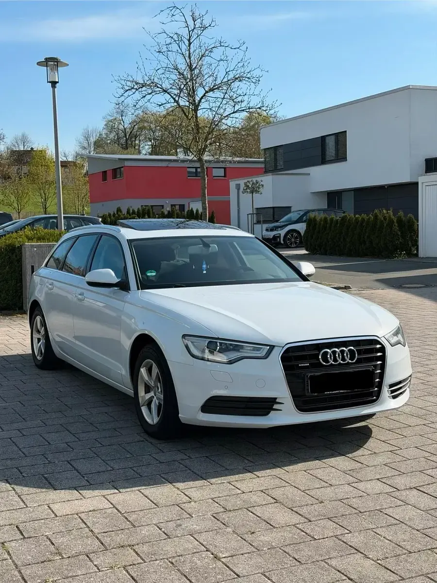 Gebraucht Audi A6 204 PS (150 kW) 2013 Weiß Kombi