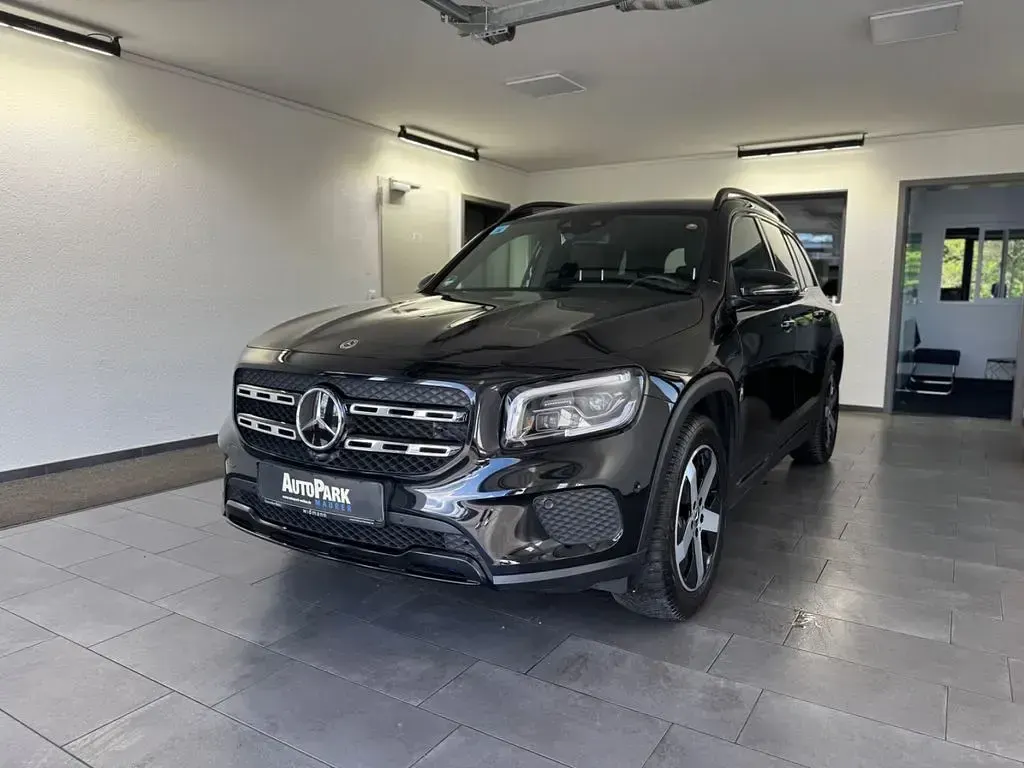 Gebraucht Mercedes GLB220 Progressive 190 PS (139 kW) 2023 Schwarz SUV