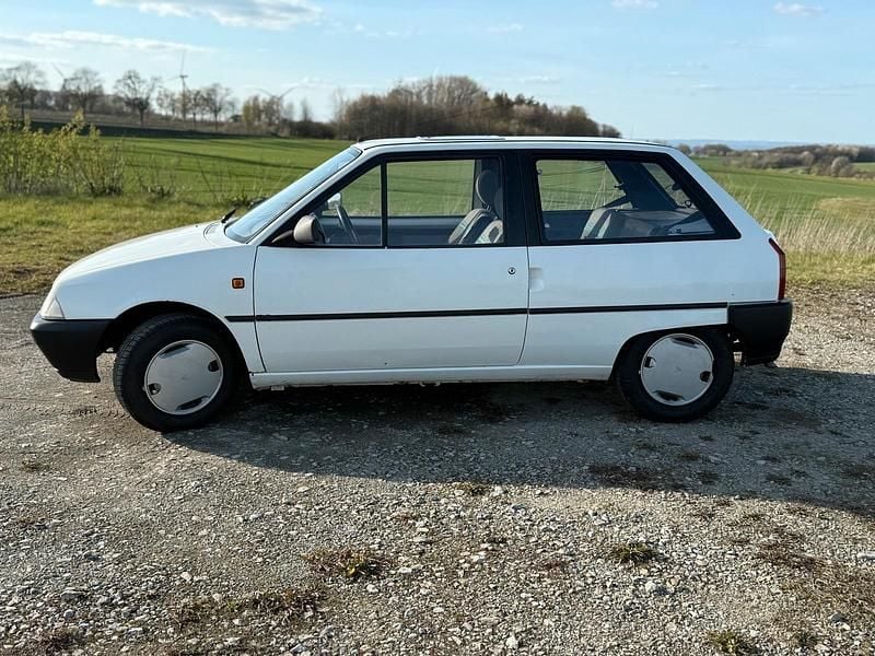 Gebraucht Citroën AX 45 PS (33 kW) 1995 Weiß Kleinwagen