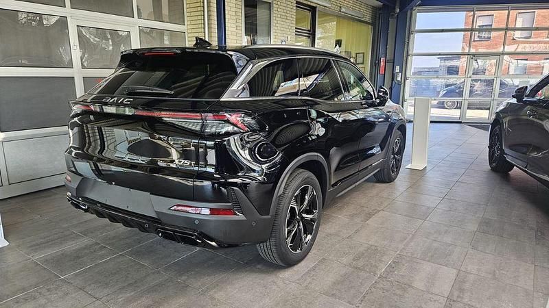 Neu Baic X75 177 PS (130 kW) 2026 Schwarz SUV