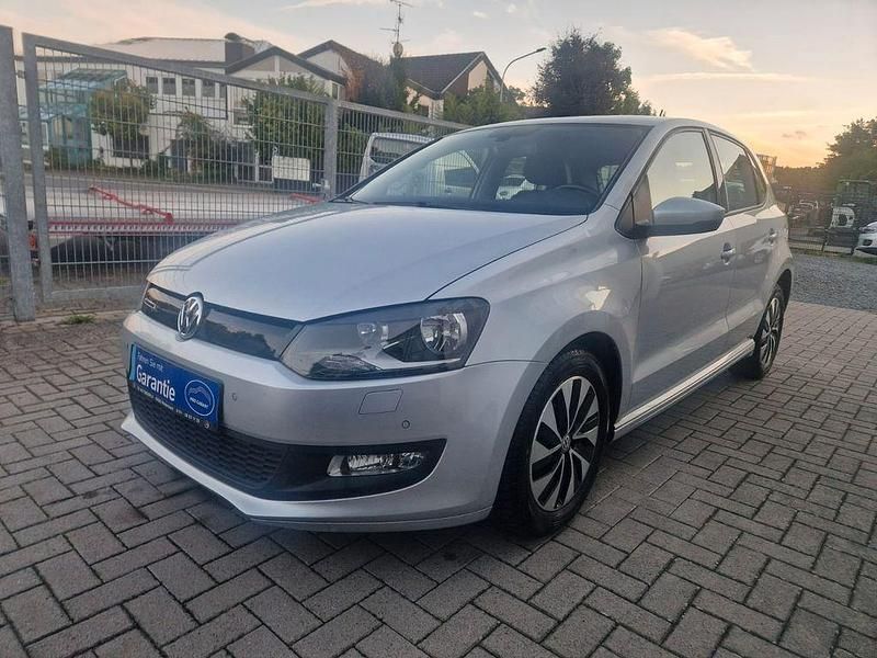 Silber Gebraucht 2014 VW Polo Trendline Limousine | 5.500 € (Fairer Preis) - Bild 1/4