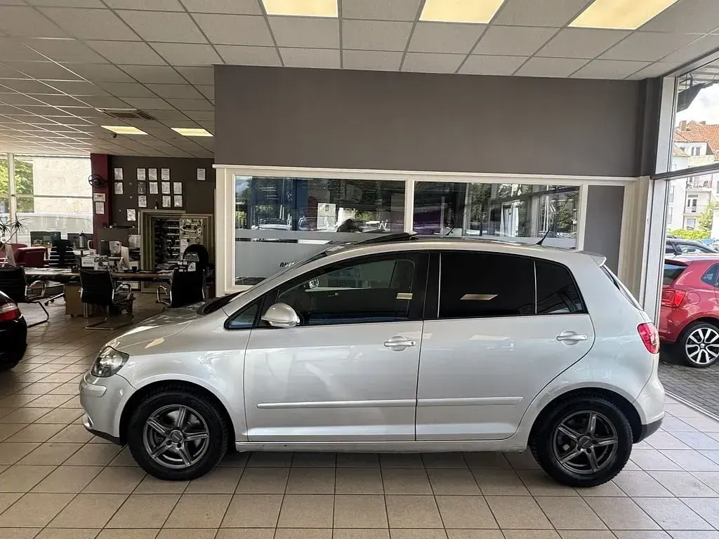 Gebraucht VW Golf Plus 116 PS (85 kW) 2005 Silber Van / Kleinbus