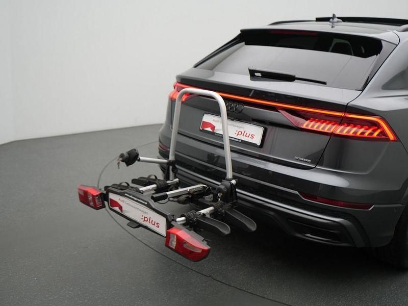 Gebraucht Audi Q8 Competition 340 PS (250 kW) 2023 Grau SUV