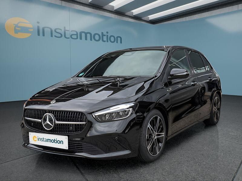 Schwarz Gebraucht 2025 Mercedes B200 Van / Kleinbus | 39.399 € - Bild 1/4