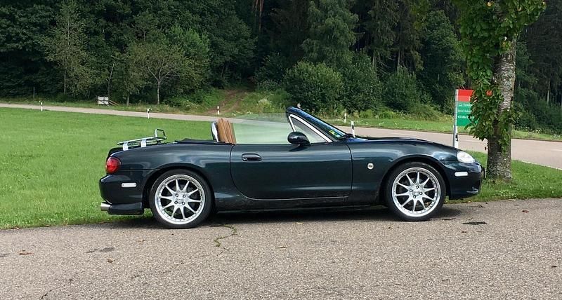 Gebraucht Mazda MX5 146 PS (107 kW) 2004 Grün Cabrio