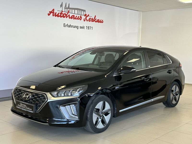 Gebraucht Hyundai Ioniq Premium 141 PS (103 kW) 2020 Schwarz Kleinwagen
