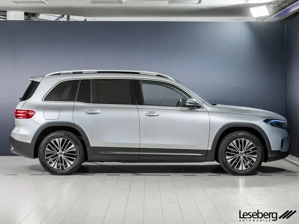 Gebraucht Mercedes EQB350 214 kW (292 PS) 2025 Hhightechsilber SUV