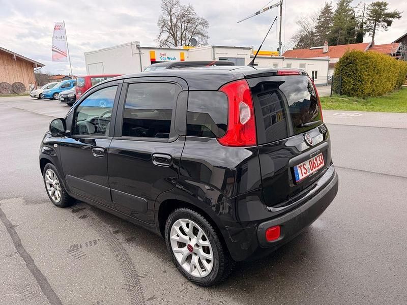 Gebraucht Fiat Panda Lounge 69 PS (50 kW) 2016 Schwarz Kleinwagen