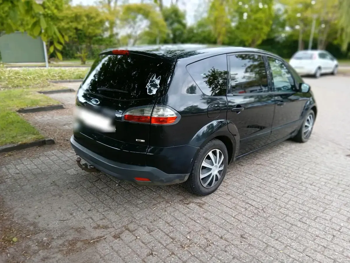 Gebraucht Ford S-MAX S 141 PS (103 kW) 2007 Schwarz Van / Kleinbus