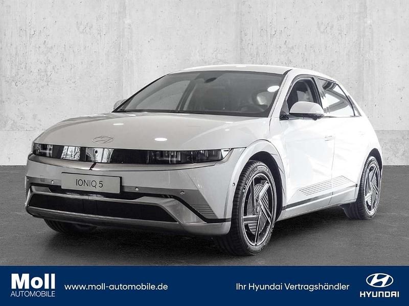 Weiss Neu 2025 Hyundai Ioniq Kleinwagen | 59.900 € - Bild 1/4