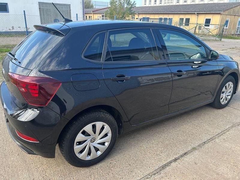 Gebraucht VW Polo Life 95 PS (69 kW) 2023 Schwarz Limousine