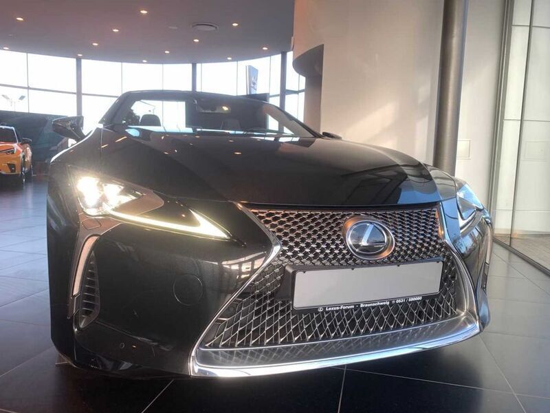 Schwarz Gebraucht 2022 Lexus LC 500 Cabrio | 79.980 € (Superpreis) - Bild 1/4