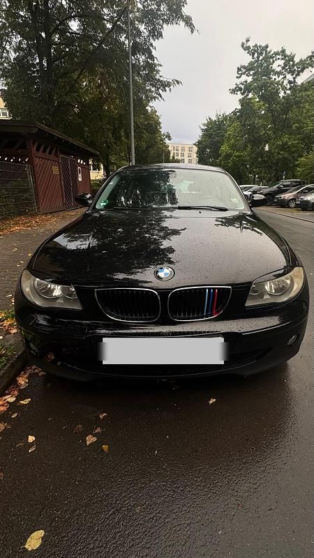 Schwarz Gebraucht 2007 BMW M1 Coupé | 4.000 € - Bild 1/4