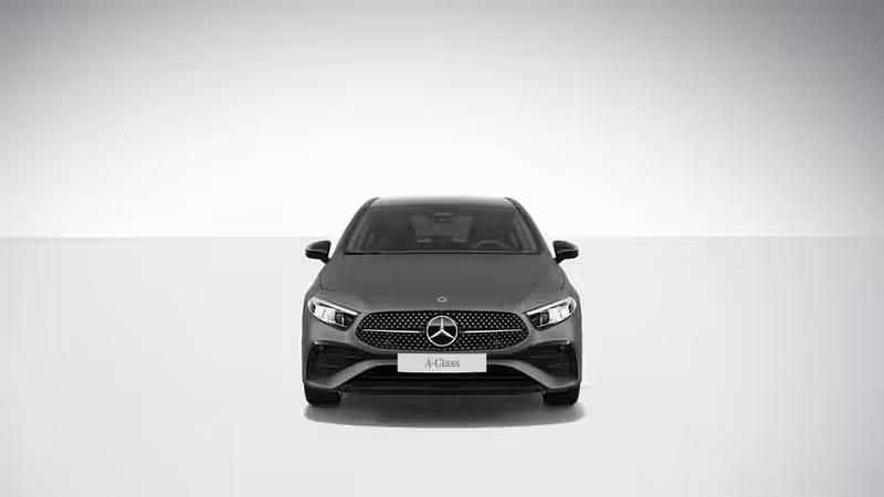 Manufaktur magno lack manufaktur mountaingrau magn Gebraucht 2023 Mercedes A250 Limousine | 36.890 € (Fairer Preis) - Bild 1/4