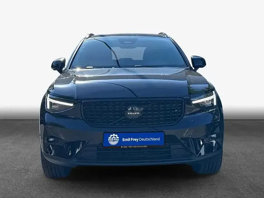 Gebraucht Volvo XC40 120 PS (88 kW) 2025 SUV