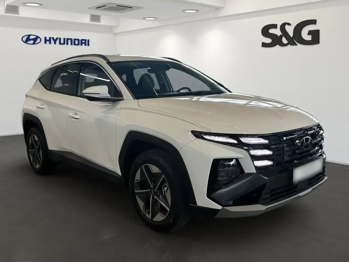 Neu Hyundai Tucson Trend 239 PS (175 kW) 2026 Sol (weiss SUV