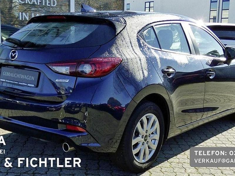 Gebraucht Mazda 3 Prime-Line 101 PS (74 kW) 2017 Blau Limousine