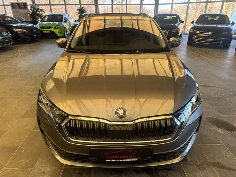 Gebraucht Skoda Octavia 150 PS (110 kW) 2025 Grau Kombi