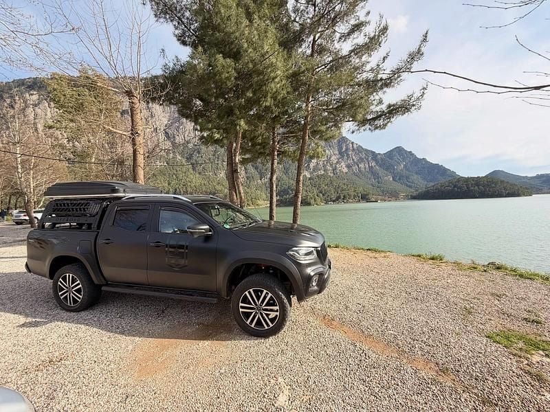 Gebraucht Mercedes X250 190 PS (139 kW) 2018 Schwarz Pickup