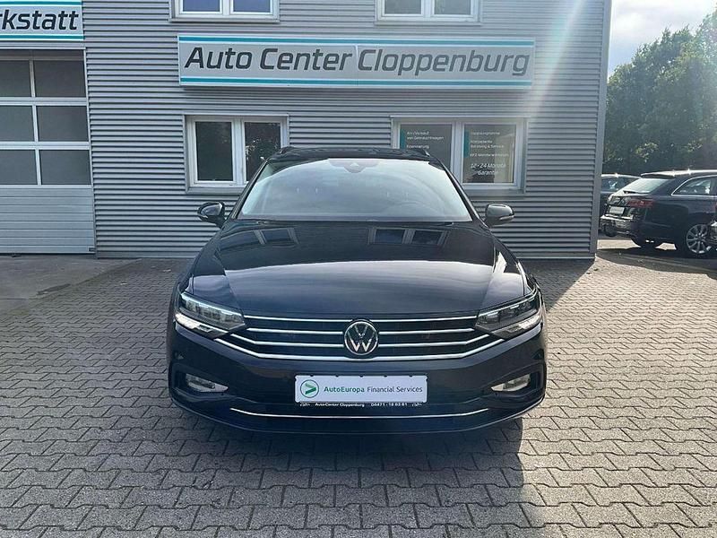Gebraucht VW Passat Business 150 PS (110 kW) 2022 Schwarz Kombi