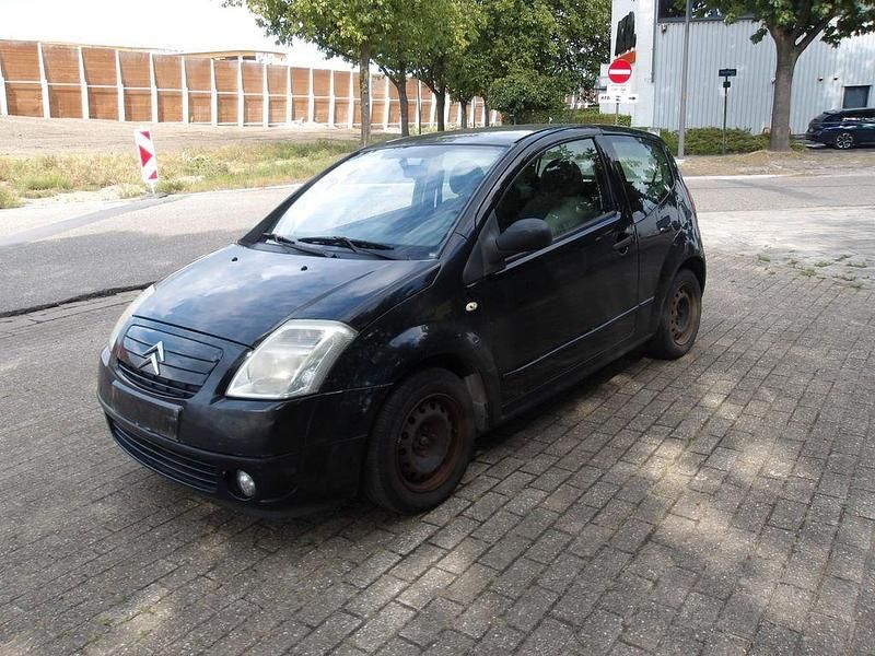 Schwarz Gebraucht 2005 Citroën C2 Advance Kleinwagen | 950 € (Etwas zu teuer) - Bild 1/4