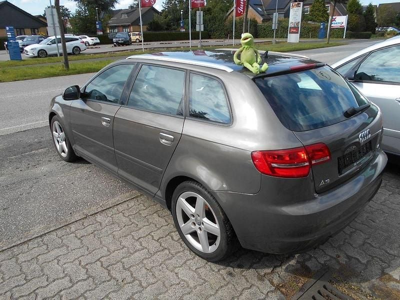 Gebraucht Audi A3 Sportback Ambition 125 PS (91 kW) 2011 Grau Kleinwagen