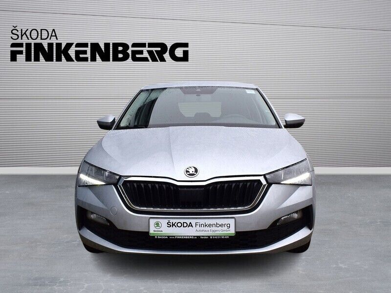Gebraucht Skoda Scala Cool Plus 95 PS (69 kW) 2020 Silber Kleinwagen