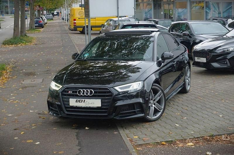 Schwarz Gebraucht 2019 Audi S3 Sport Limousine | 28.990 € (Guter Preis) - Bild 1/4